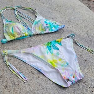 Victoria’s Secret Bikini Set